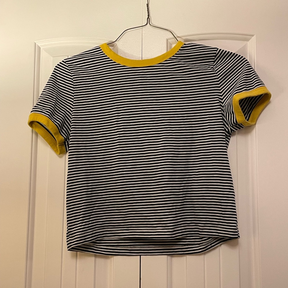H&M M shirt